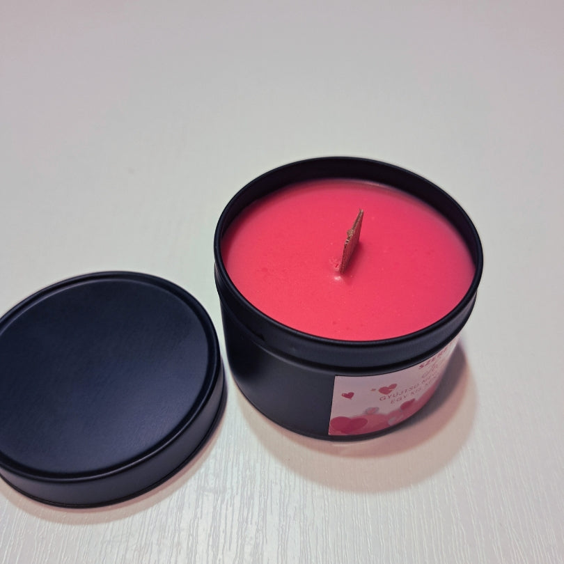 Valentin-napi személyre szabható gyertya fekete fémtégelyben